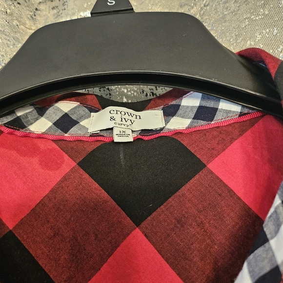 Crown and Ivy Bufflo Plaid NWT $79.50 retail - Picture 6 of 6